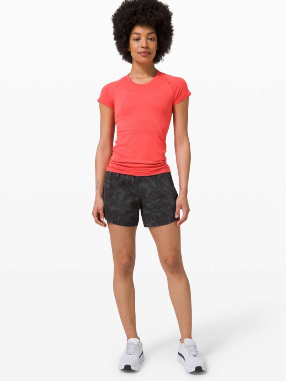 Lululemon Track That Short 5"
Incognito Camo Multi Grey size 14